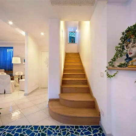 Villa - Ariadne *